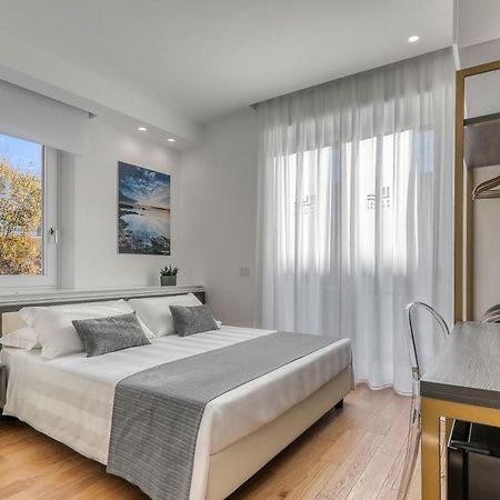 Gallery Suite Чивитавекия Екстериор снимка