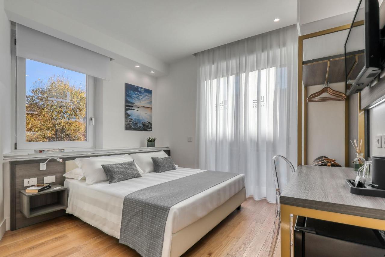 Gallery Suite Чивитавекия Екстериор снимка