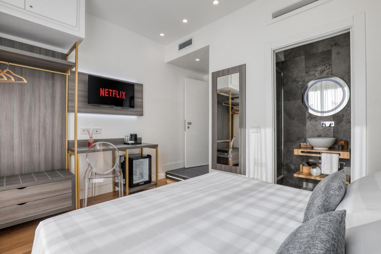 Gallery Suite Чивитавекия Екстериор снимка