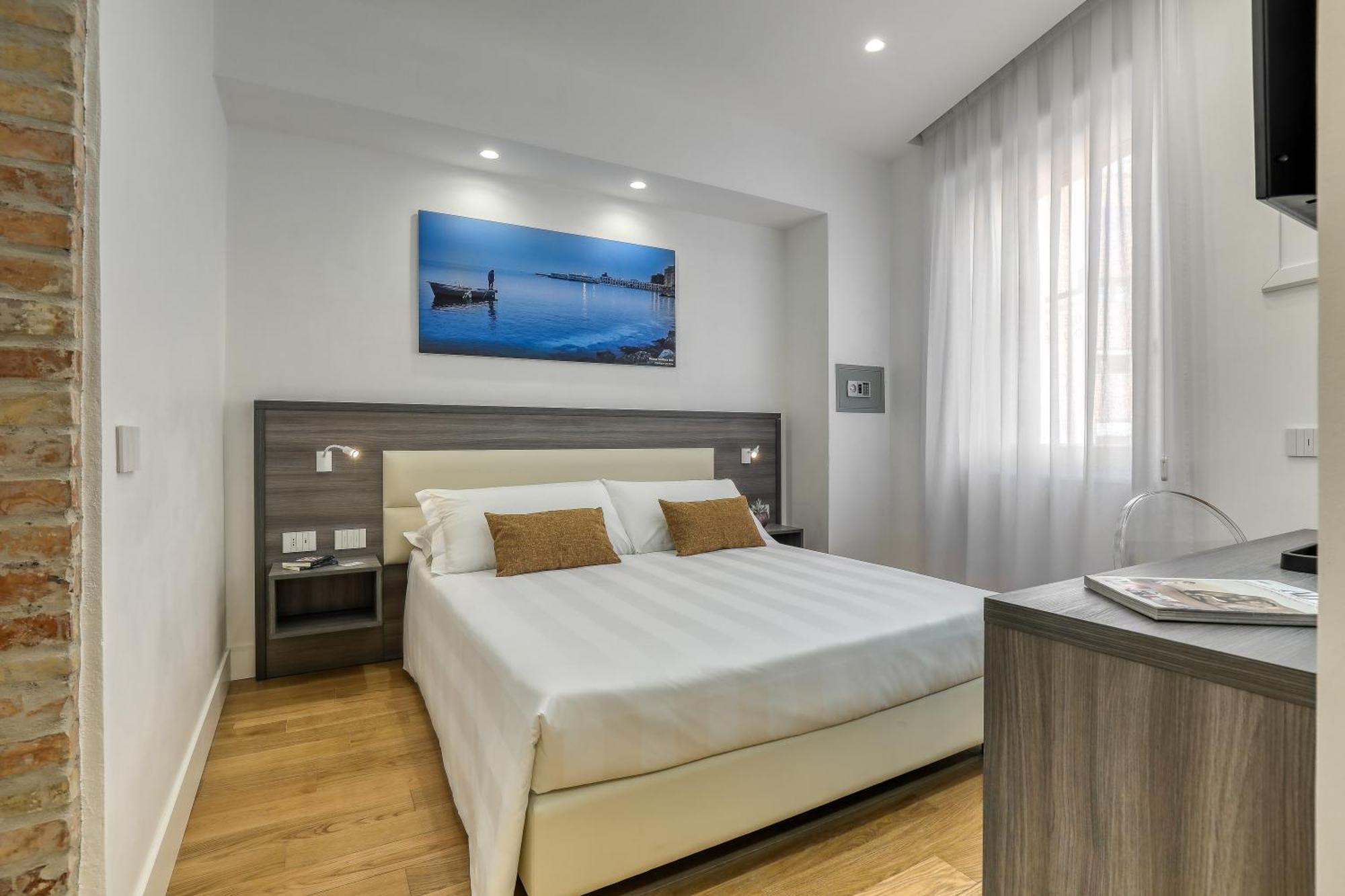 Gallery Suite Чивитавекия Стая снимка